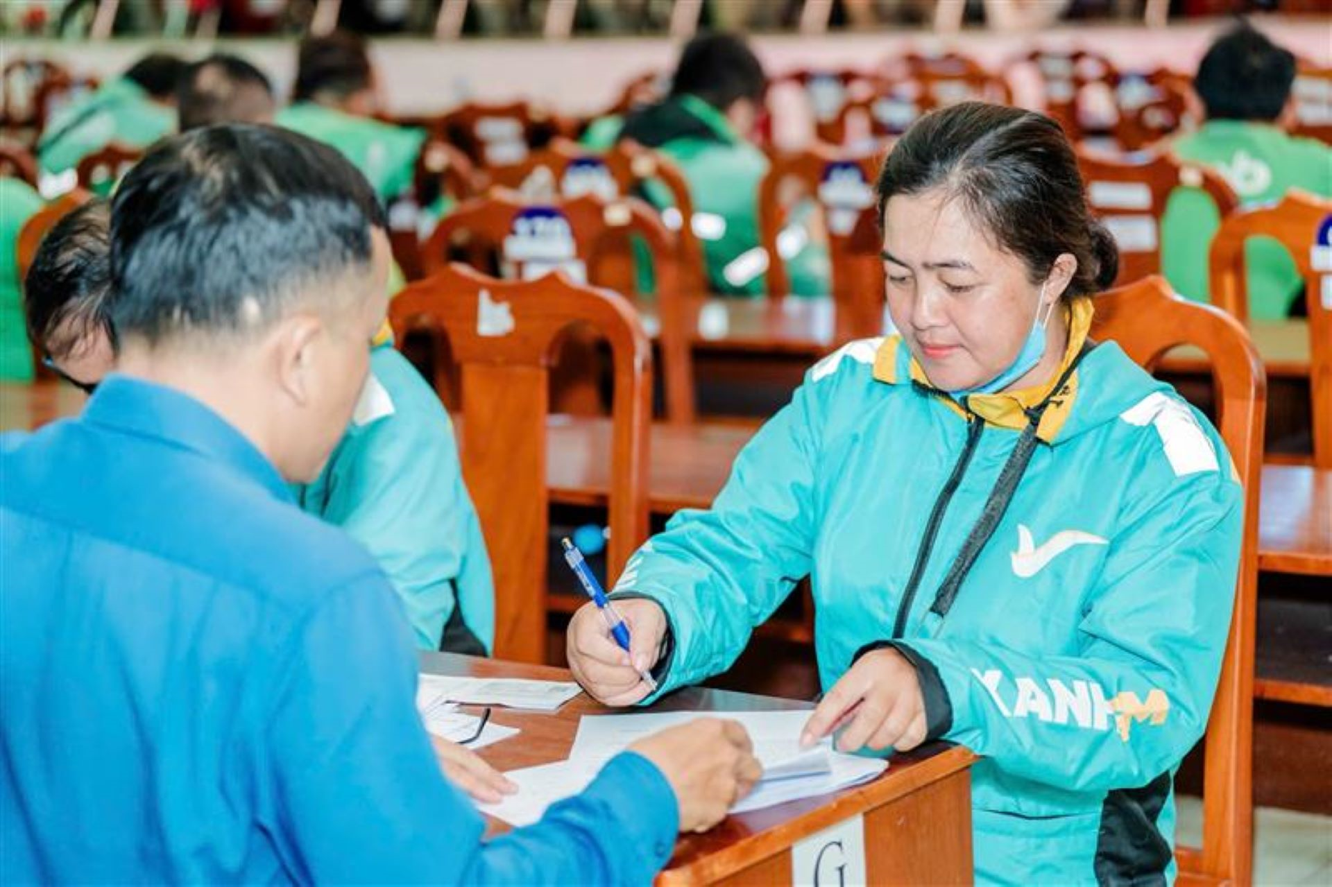 VinFast hợp tác với Tổ chức tài chính vi mô CEP hỗ trợ tài xế xe ôm tại TP Hồ Chí Minh
